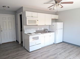 1 Stadler St #G2, Belchertown, MA 01007