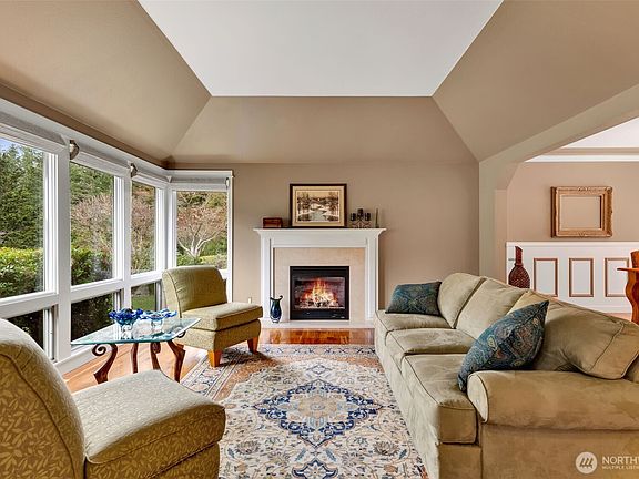 4th image of 5795 Marymac Drive SW