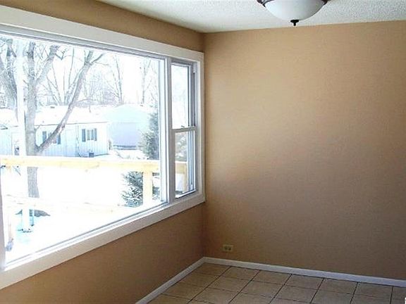 Home for Sale in Quincy, IL $89,900