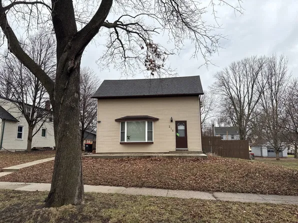 216 E Chestnut St, Redwood Falls, MN 56283