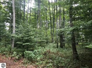 W Beeman Rd, Empire, MI 49630