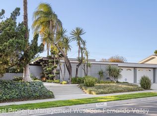 10347 Cozycroft Ave, Chatsworth, CA 91311