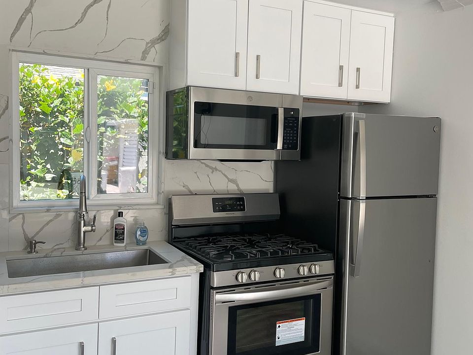 1st image of 10223 Deveron Dr #B