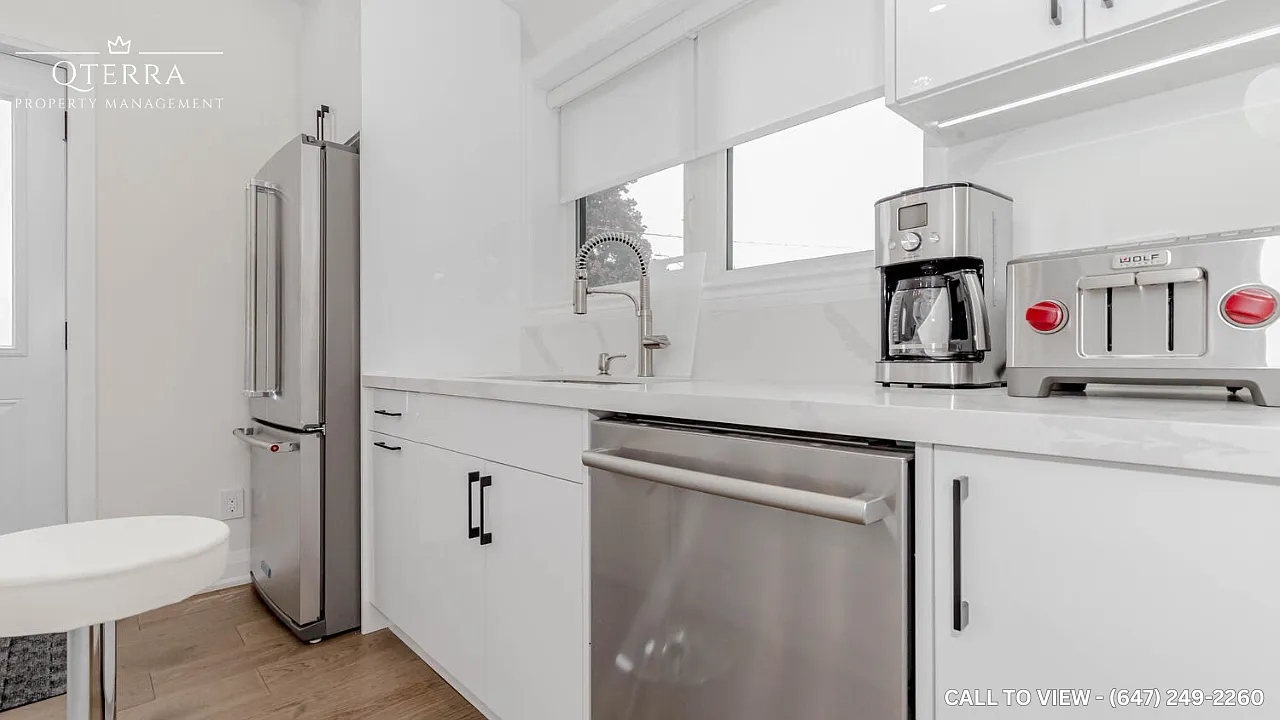 3 bed, 1400 sqft, $2,995 — Photo 4