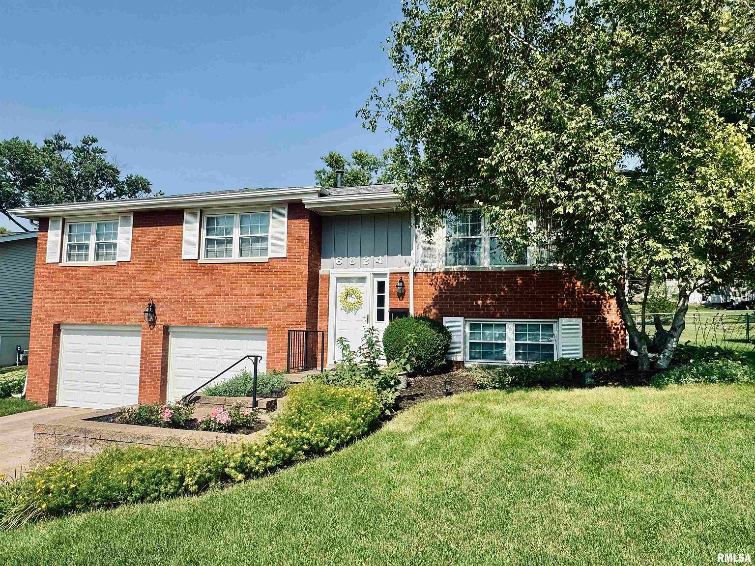 6824 N Michele Ln, Peoria, IL 61614 | Zillow