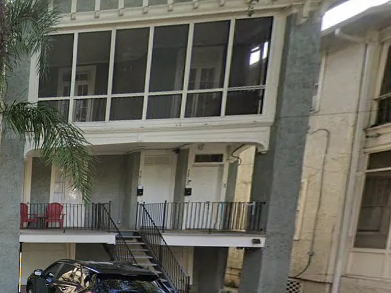 7812 Saint Charles Ave — Photo 1