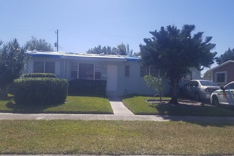 1st image of 4030 NW 191st Ter