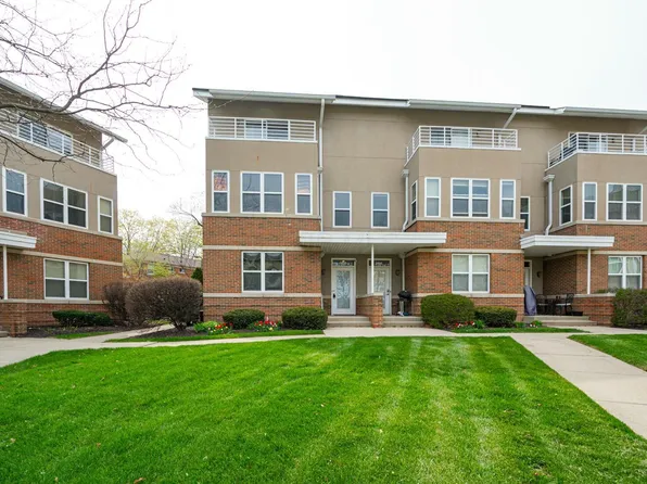 1406 Lower Green Cir, Columbus, OH 43212
