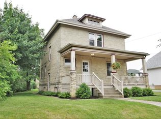 207 N Maple St, Watertown, WI 53094