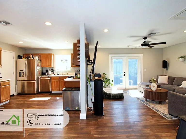 1437 Mariposa Ct — Photo 5
