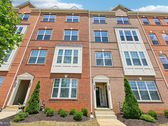 4916 Macdonough Pl, Frederick, MD 21703