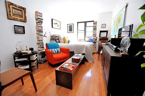 Rented by Buchbinder & Warren | media 3