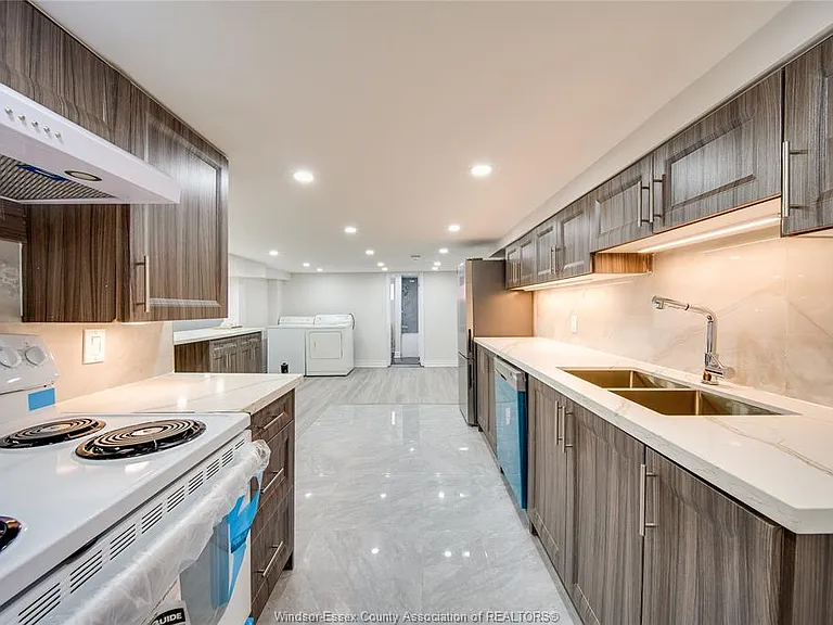 1715 Alexis Rd #LOWER — Photo 18