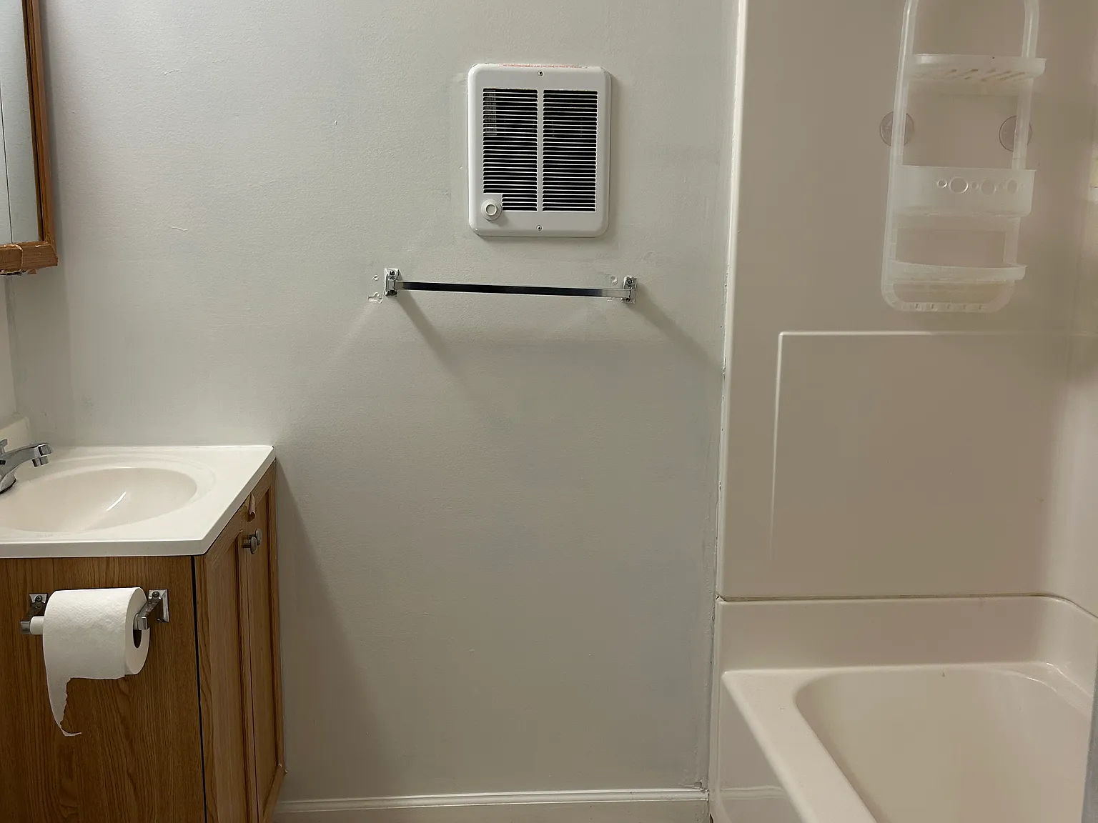 61 Walnut St — Photo 2