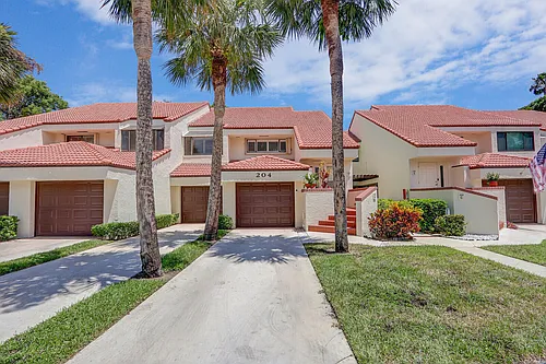 204 Sea Oats Dr #F Photo 1
