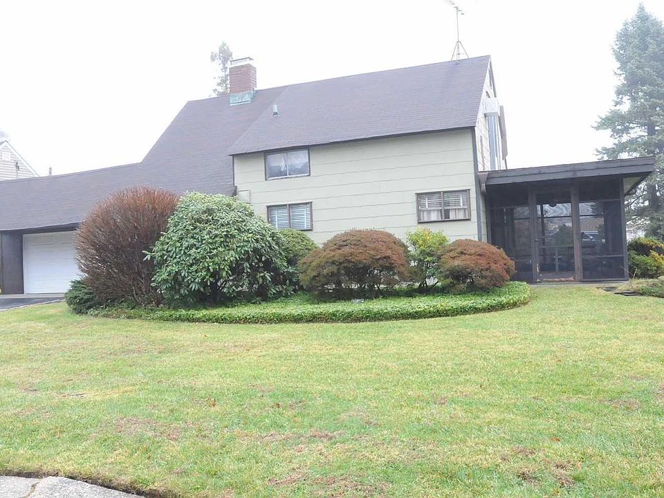 1st image of 197 Duckpond Drive