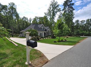 195 Manns Crossing Dr, Pittsboro, NC 27312