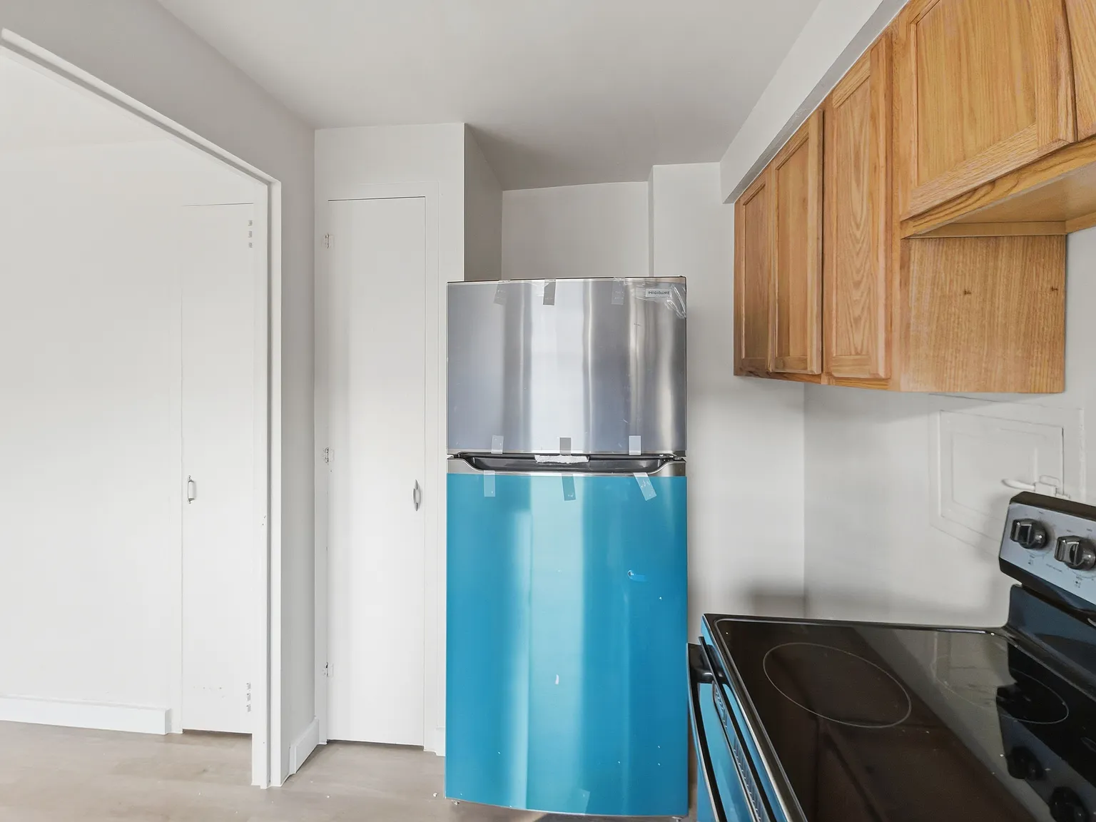 1 bed, 1.0 bath, 600 sqft, $850 — Photo 2