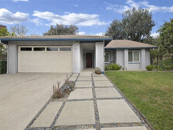 2nd image of 13481 Mission Tierra Way
