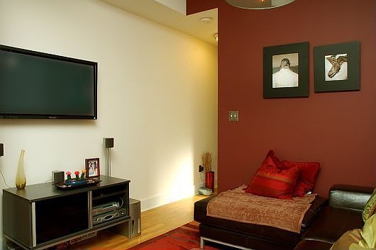 wall mounted TV