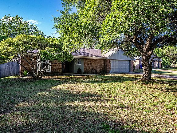 3rd image of 7108 Canterbury Dr