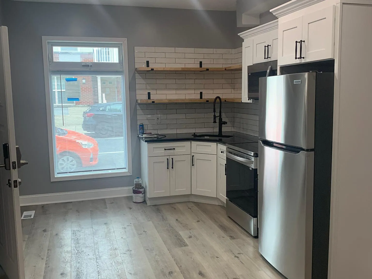 1240 N 15th St — Photo 3