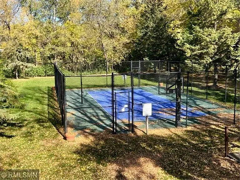 4831 Spring Cir — Photo 4
