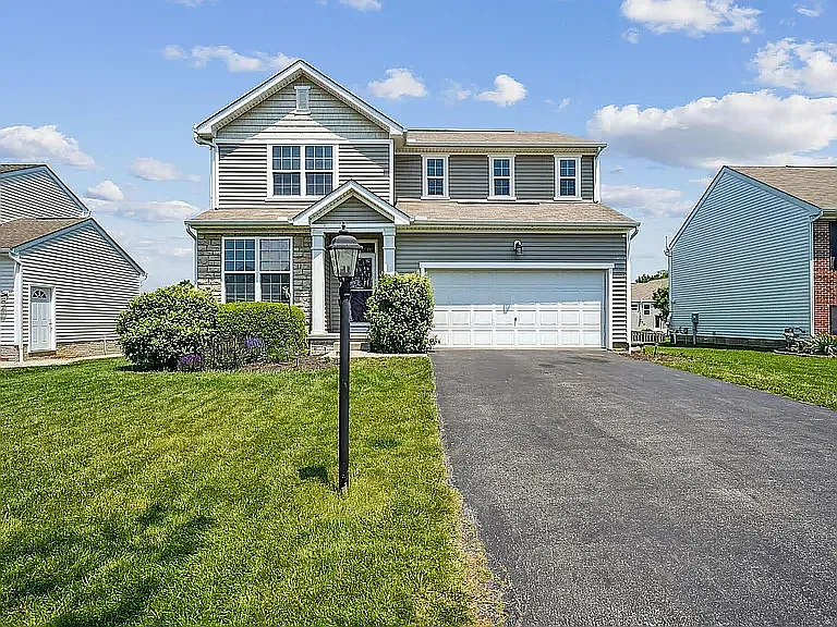 140 Andiron Dr — Photo 1