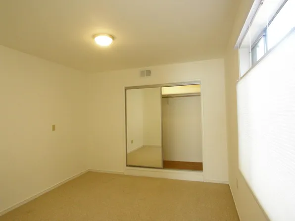 6628 Telegraph Ave, Oakland, CA 94609