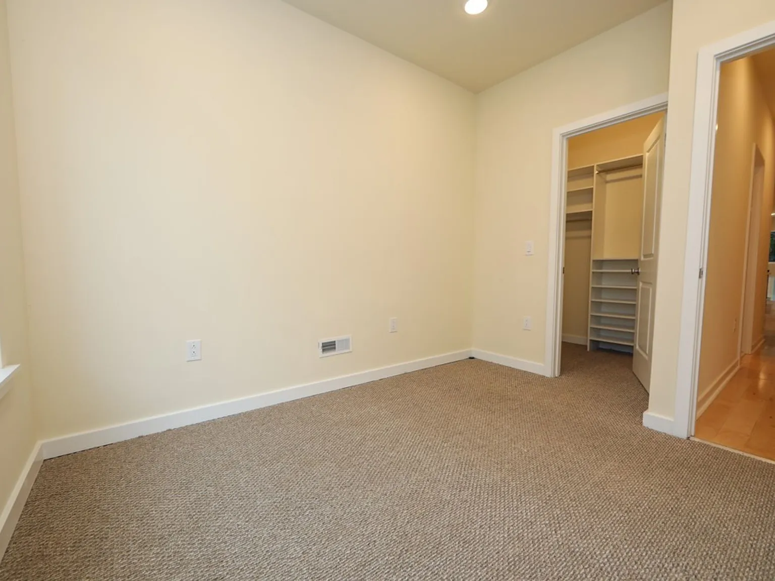 1802 N Bouvier St Unit B — Photo 3
