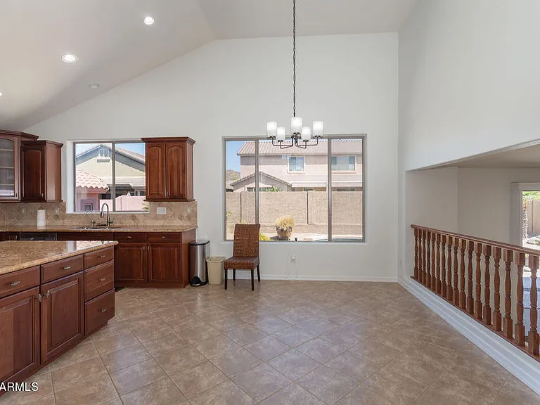 3234 W Rapalo Rd — Photo 18