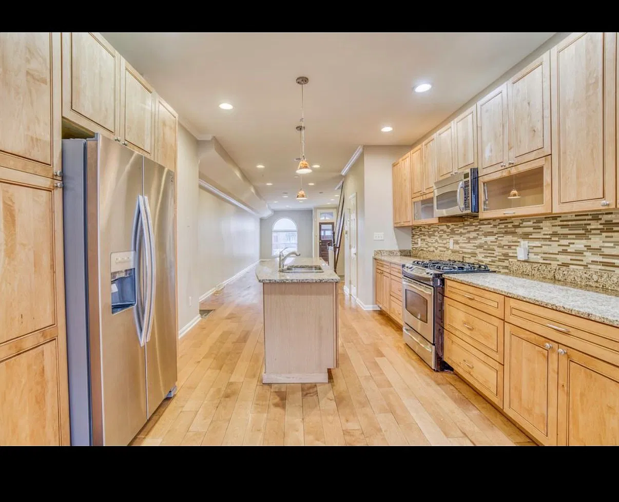 2 bed, 1512 sqft, $2,000 — Photo 2