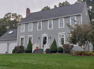 24 Kimberly Dr, Medway, MA 02053