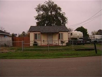 1st image of 2171 E 6th St