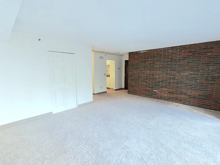 49 Marion — Photo 42