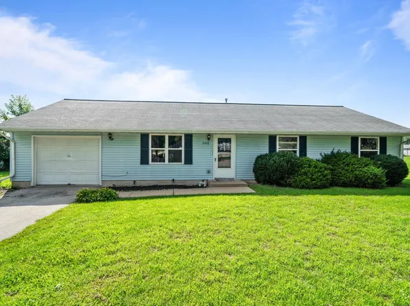 2402 Rockwell St, Rockford, IL 61101