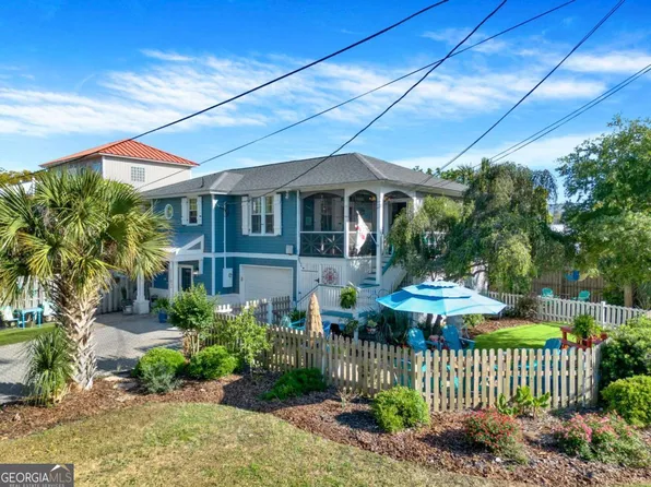 1102 Lovell Ave, Tybee Island, GA 31328