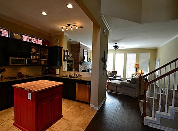 4th image of 3147 Bourbon Street Cir
