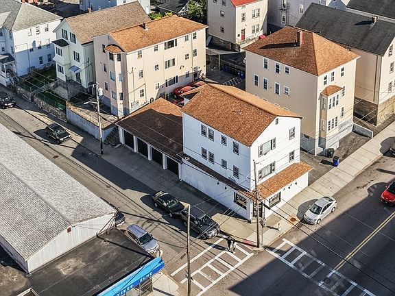 3rd image of 284 Broadway
