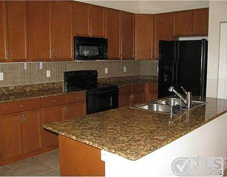 3rd image of 5561 American Cir