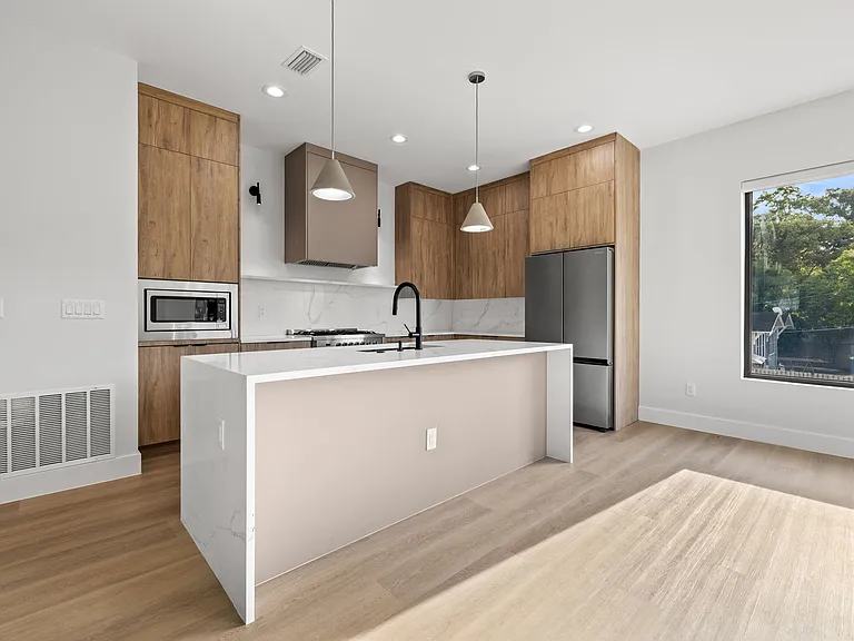 2507 N Massachusetts Ave #1 — Photo 11