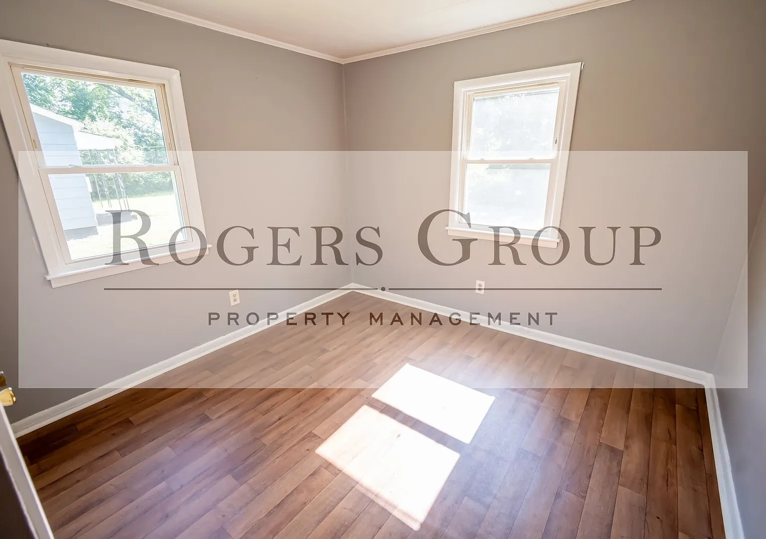 #389 - 839 Vaughan St Duplex — Photo 3