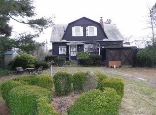 2521 Bayswater Ave, Far Rockaway, NY 11691