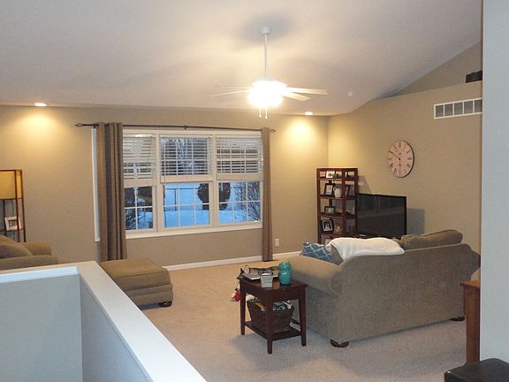 4th image of 19557 Bluestem Ln