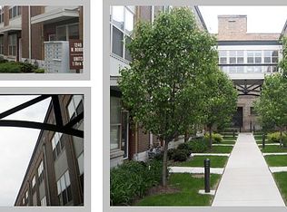 1244 W Monroe St UNIT 9, Chicago, IL 60607