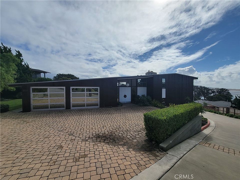 1st image of 300 Piney Way