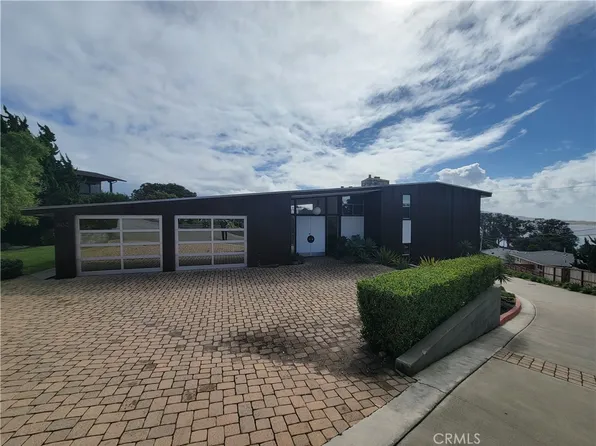 300 Piney Way, Morro Bay, CA 93442