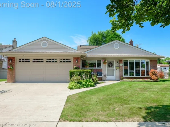 9470 William St, Taylor, MI 48180