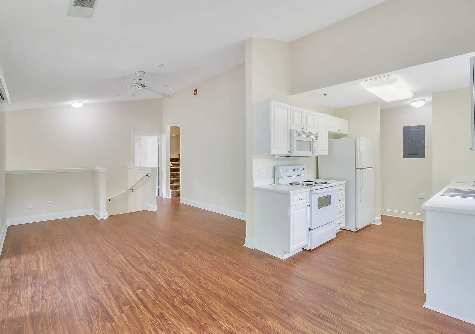 Stunning Top Floor 3 Bedroom Condo with Marsh Views in Gated Summerfield Community — Photo 2