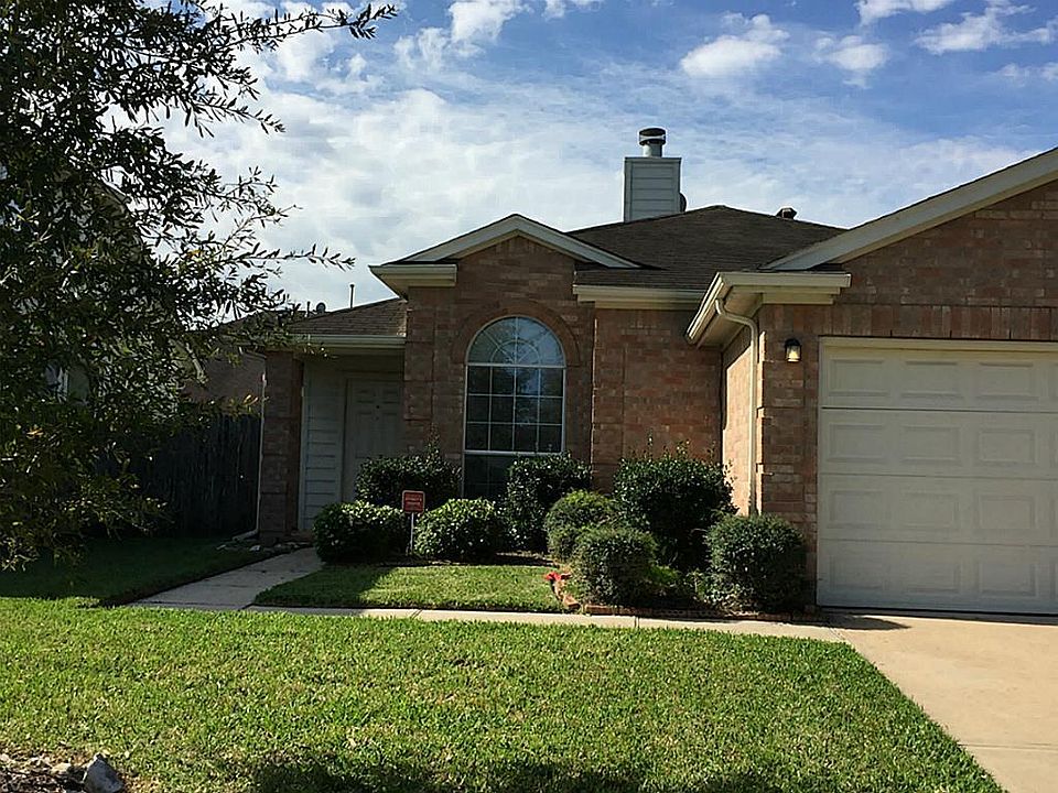 1st image of 2411 Teal Run Place Dr